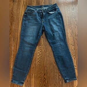 Judy Blue Dark Wash Skinny Jeans